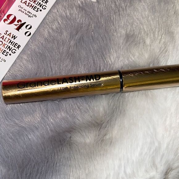 GrandeLASH MD Lash Enhancing Serum - Picture 2 of 5